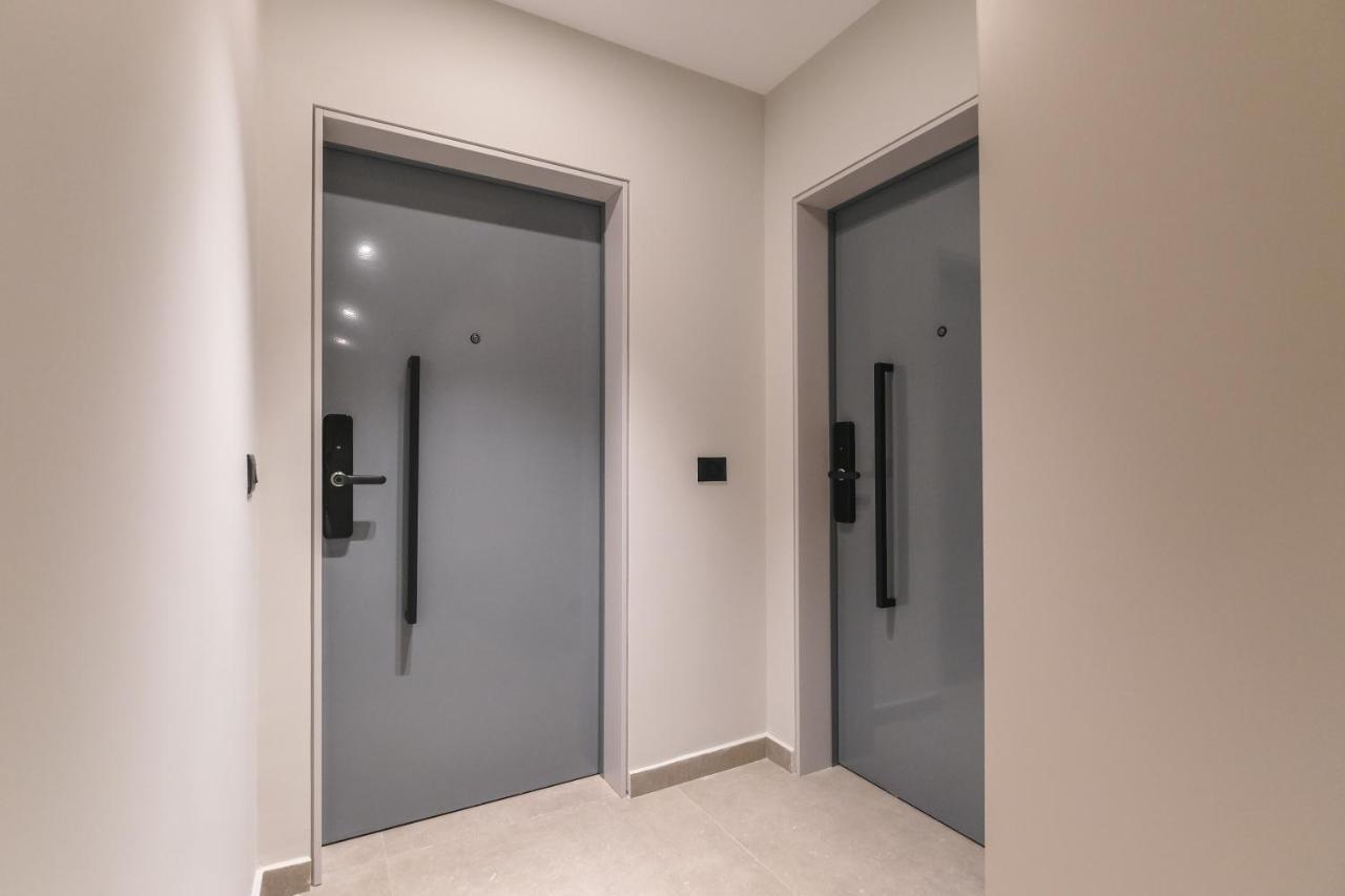Two Steps Apartments 2 Tirana Exterior foto