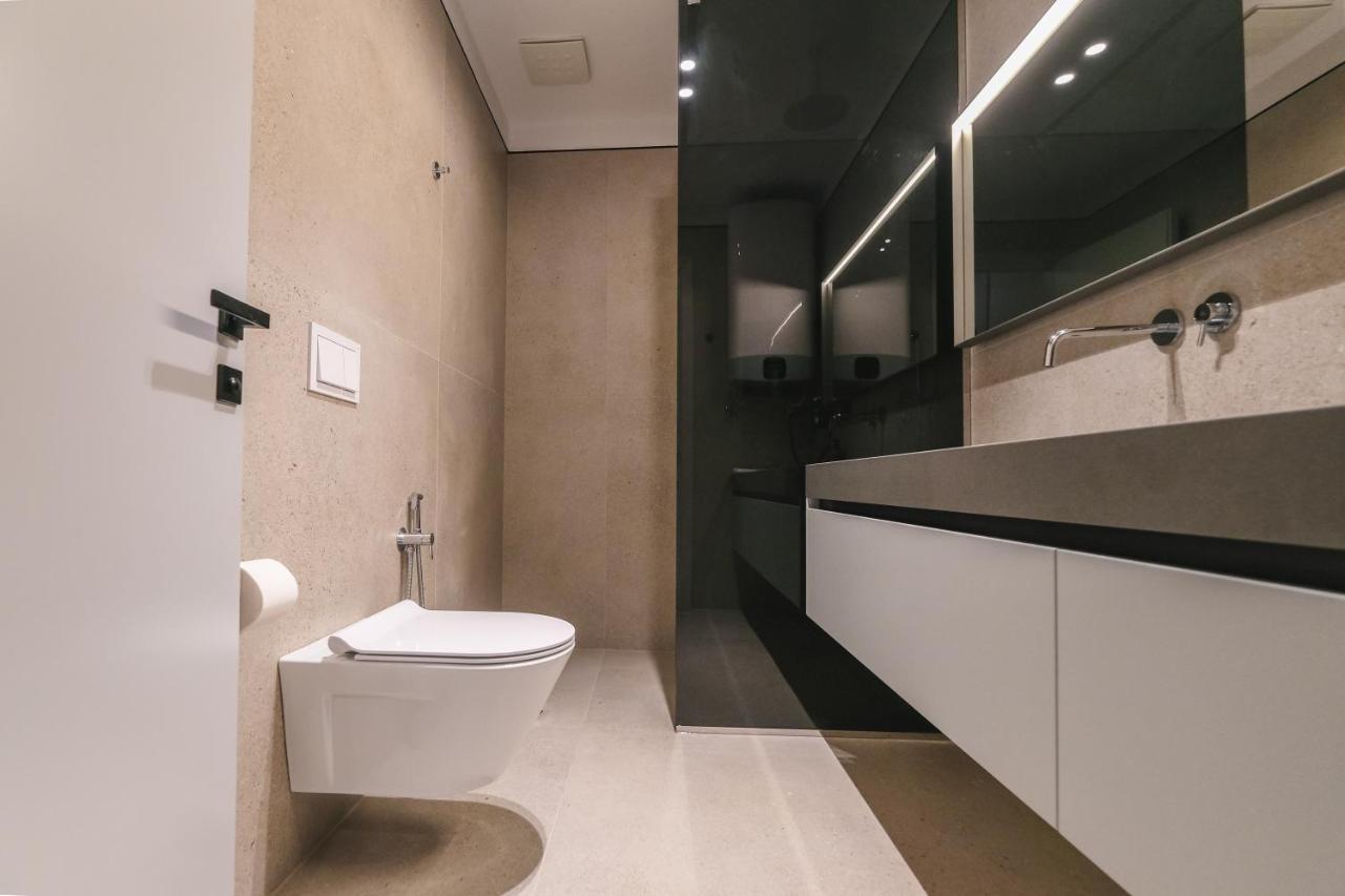 Two Steps Apartments 2 Tirana Exterior foto